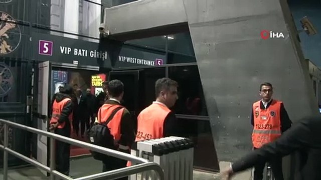 Fatih Terim, derbiyi takip etti