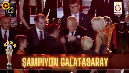 Okan Buruk a donné son interview la plus agréable： Je ne me souviens pas des trophées que j'ai gagnés