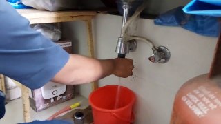 Clean wash basin blockage - how to clean a blocked sink
