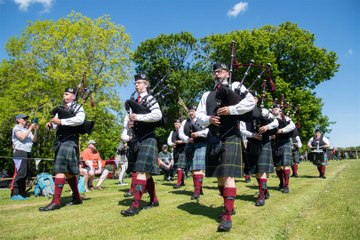 Pipe bands at Cornhill Highland Games