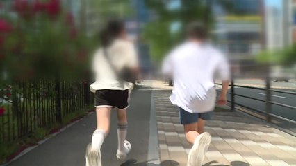 "바바리맨, 놓치지 않을 거예요" 초등생 4명의 숨막히는 추격전 [띵동 이슈배달] / YTN
