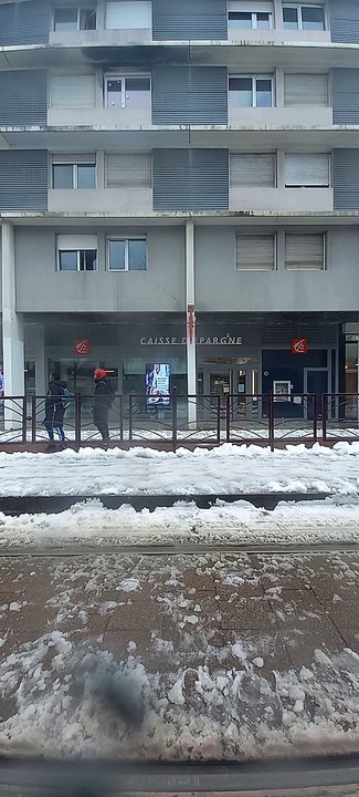 La France Sous la Neige  ☃️  Grenoble & Échirolles #Grenoble #Échirolles #Neige (21)