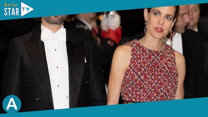 Dimitri Rassam : Tendre déclaration à Charlotte Casiraghi qui embrasse Balthazar, remarquable photo