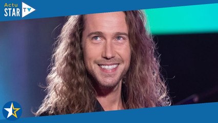 Julien Doré dévoile un nouveau tatouage très original et particulièrement surprenant !