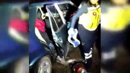 Burdur’da iki otomobil çarpıştı: 5 yaralı