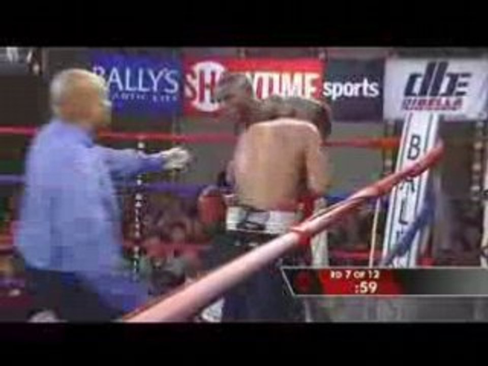 Malignaggi vs Ngoudjo 7th Round