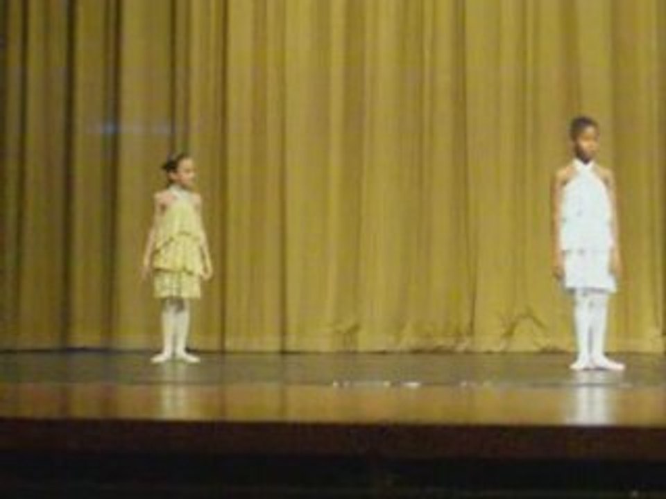 Léa Danse  Mars 2008