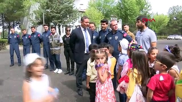 Şehit Pilot Cengiz Oruç'un İsmi Verilen İlkokul Öğrencileri Havacılık Şube Müdürlüğü'nde Ağırlandı