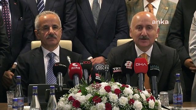 Cérémonie de passation de pouvoir au ministère des Transports et des Infrastructures