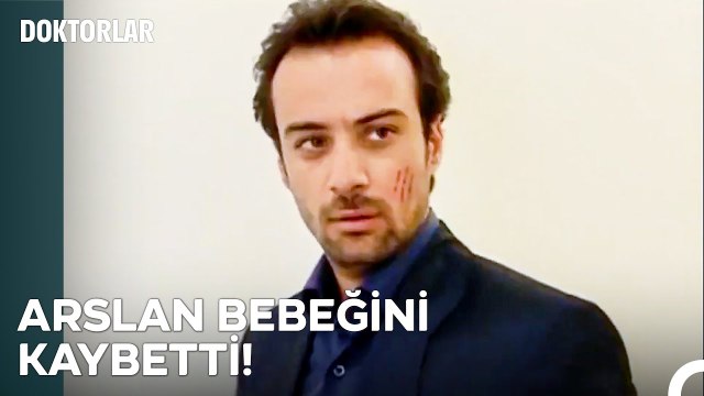 Düzenli Bir İlişkimiz Bile Yoktu Bizim - Doktorlar