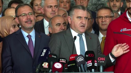 ANKARA - Gençlik ve Spor Bakanı Bak, görevi Kasapoğlu'ndan devraldı (3)