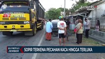 Hindari Minibus, Truk Tronton Banting Setir Hingga Tabrak Warung Kopi