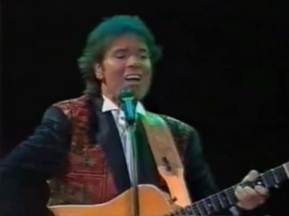 EVERGREEN TREE (with introduction) by Cliff Richard live performance