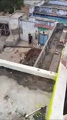 दिनदहाड़े फायरिंग, घर में तोडफ़ोड़ व पथराव...इस कदर हंगामा