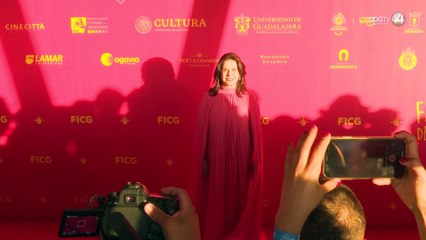 Arcelia Ramírez, Eugenio Caballero y Manolo Caro encabezaron la alfombra roja del FICG 38
