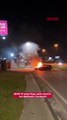 BMW pega fogo após capotar em Balneário