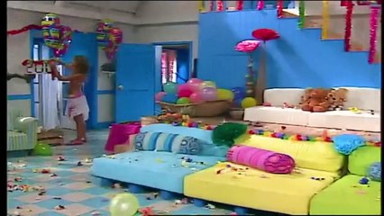 "Eu queria dar te os parabéns. Obrigado fofinha."- Parte 33