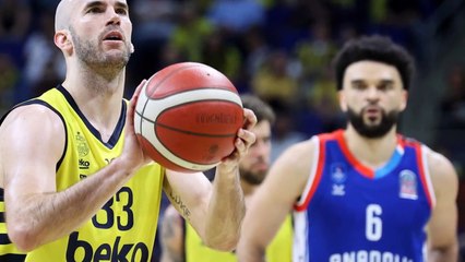 La victoire est partie ! Anadolu Efes a renversé Fenerbahçe à la dernière seconde