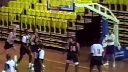 The Only Time Magic Johnson TRASH TALKED Michael Jordan! CRAZY 360 DUNK!!