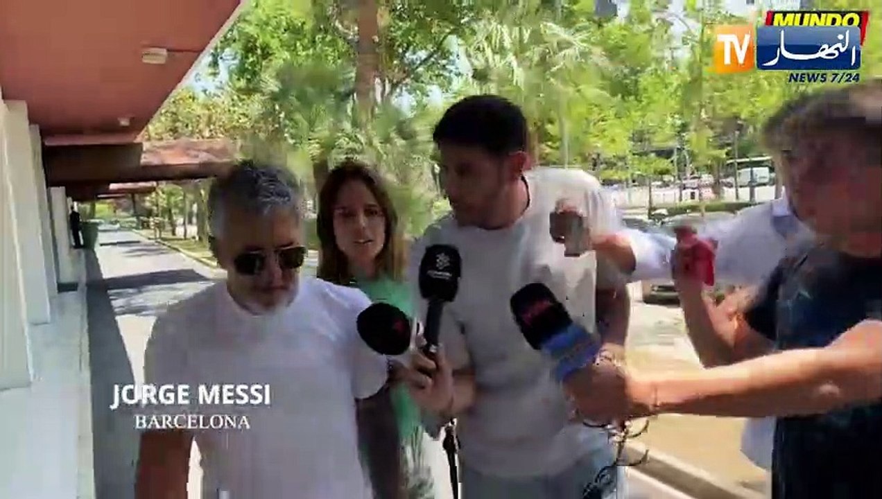 والد ليونيل ميسي يؤكد رغبة إبنه في العودة إلى برشلونة