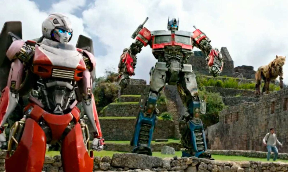 Así fue el estreno de "Transformers, el despertar de las bestias", en Machu Picchu
