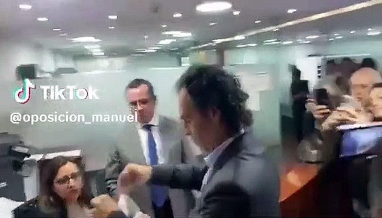 Gutiérrez denuncia a Petro por irregularidades ante Comisión de Acusaciones