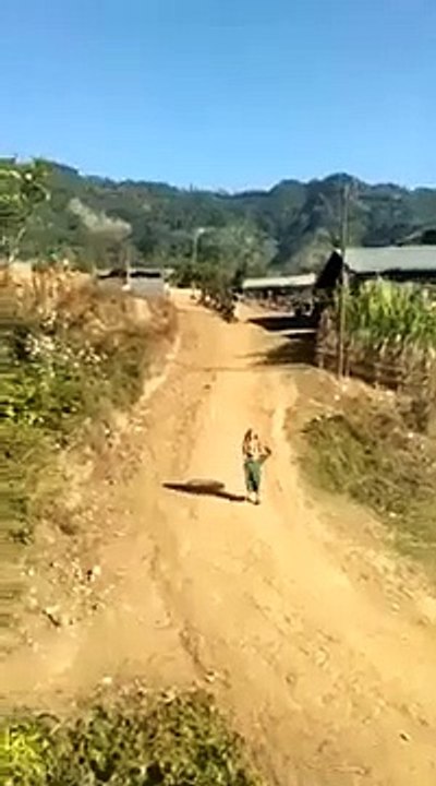 Innovative train technology connecting rural areas #shorts #viral #shortsvideo #video #innovationhub