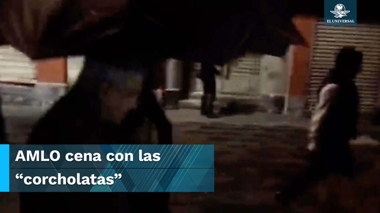 AMLO sale a cenar con compañeros y amigos tras elecciones de Edomex y Coahuila