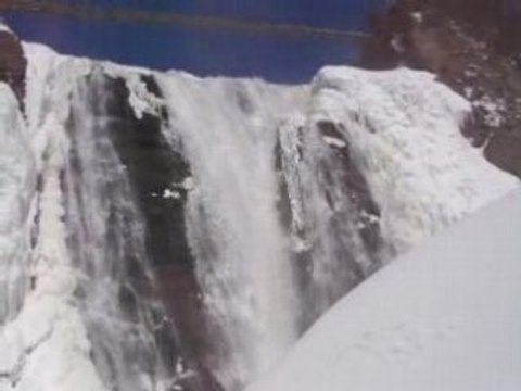 Ecriture Aude au Chutes Montmorency Quebec