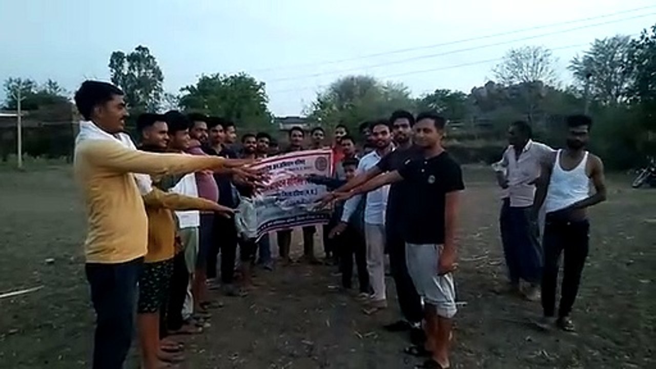ग्रामीणों को दिलाई नशा न करने की शपथ