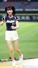 峮峮 Passion Sisters 中信兄弟啦啦隊 臺中洲際棒球場 20230414 黃韋盛