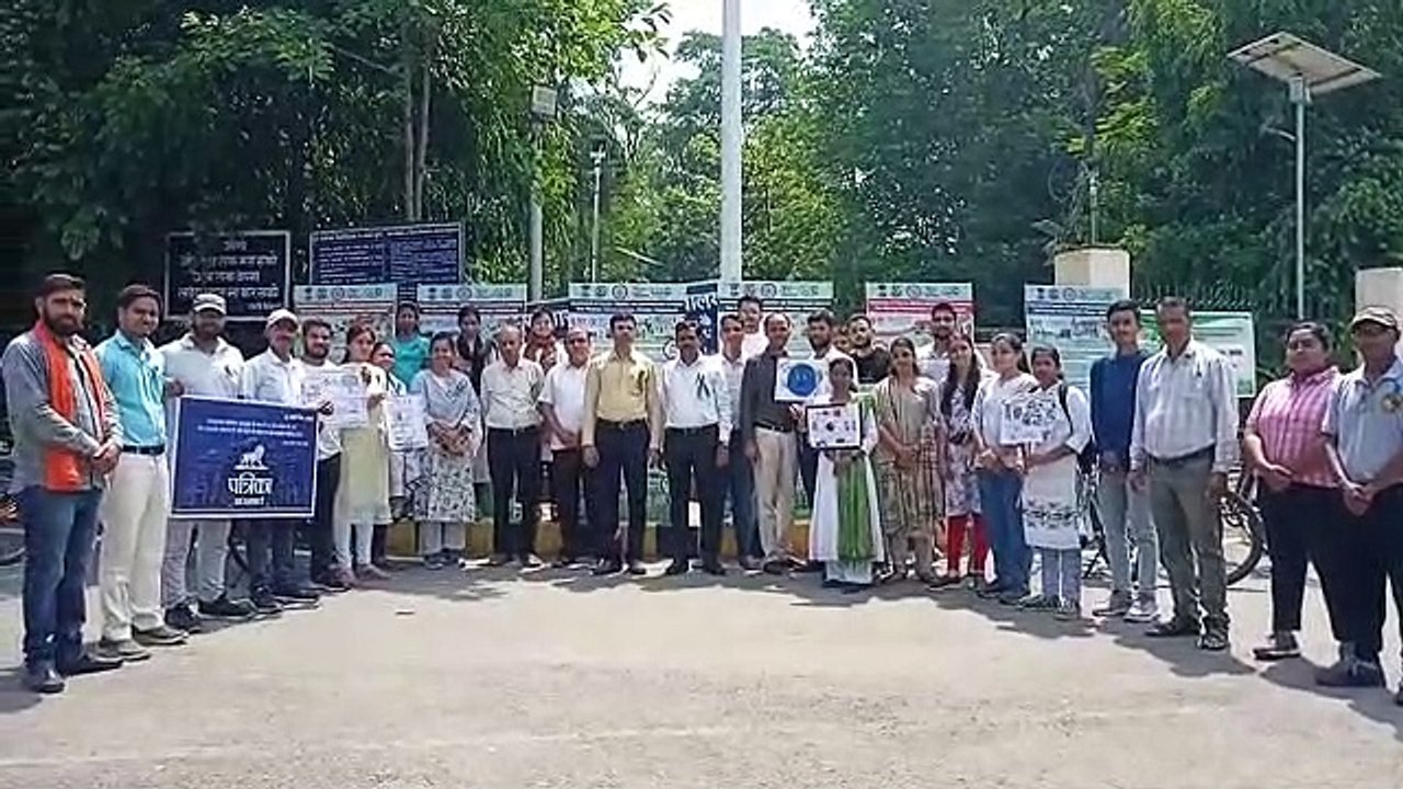 विश्व पर्यावरण दिवस पर पत्रिका टीम के साथ गुरु...