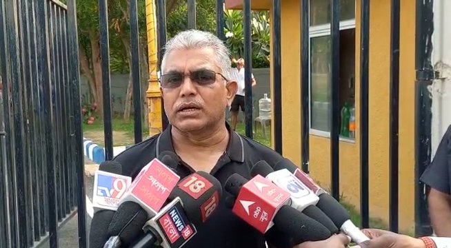 ‘যত ভয় বাড়ছে তত আওয়াজ বাড়ছে’ অভিষেককে দিলীপের খোঁচা | Oneindia Bengali