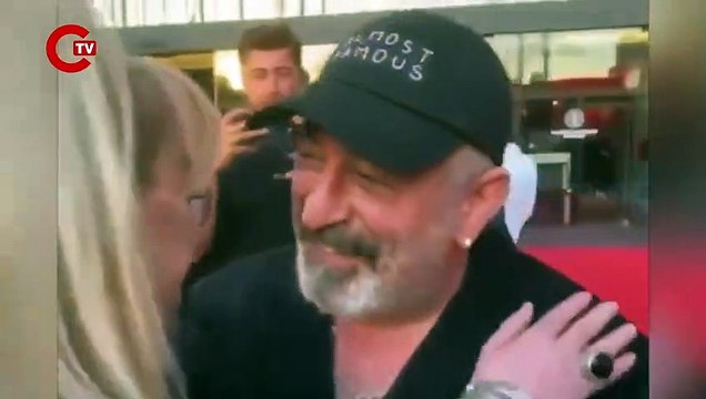 Zerrin Özer ile Cem Yılmaz arasındaki diyalog dikkat çekti: 'Akıllı olacaksınız'