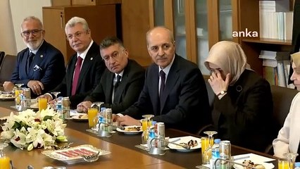 Le groupe parlementaire AKP a visité le groupe CHP.