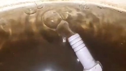 सतना: गंदा और बदबूदार पानी पीने को मजबूर लोग, गंभीर बीमारियों का बढ़ रहा खतरा