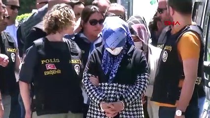 TEpisodeisodeKİ TO Fille accusée d'avoir tué sa femme PAR LE PÈRE： J'AI ÉLEVÉ UN MONSTRE, PAS UN FILS