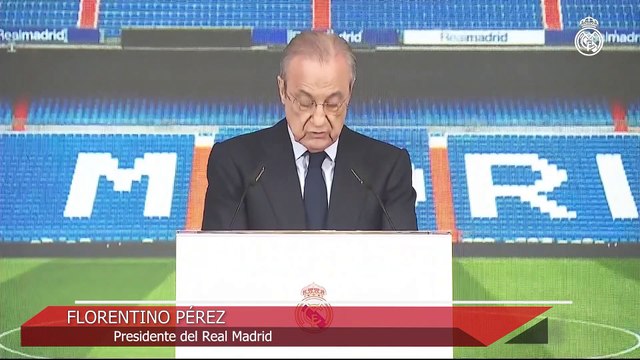 El Real Madrid despide a su delantero Karim Benzema