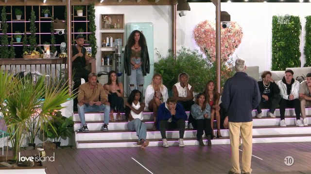 Bastos annonce son départ de Love Island