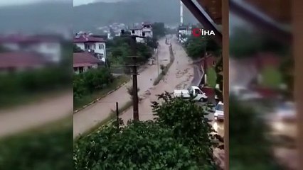 Tokat'ta sağanak yağış sonrası göl taştı