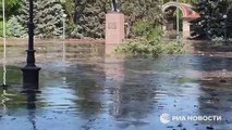 Inundações em 24 cidades na Ucrânia; Zelensky acusa russos de explodir barragem com minas