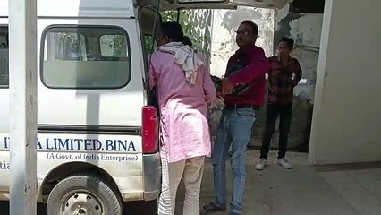 Newly married woman hanged on the noose, family alleges she was murdered for dowry