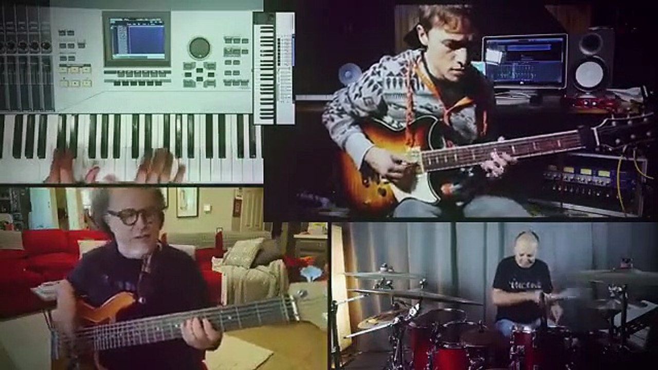 Room 335 (Larry Carlton) Matteo Mancuso - Maurizio Metalli - Lalo Carrillo - Peter Szendofi