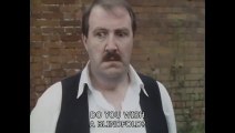 'Allo Allo!  S1/E4 'The Execution'    Gorden Kaye • Vicki Michelle • Carmen Silvera