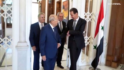 شاهد: في زيارة نادرة.. عون يصل إلى دمشق ويلتقي الأسد