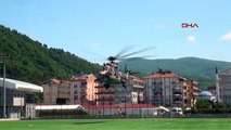 Sinop'ta sağanak sonrası elektrik kesintisi yaşayan köylere helikopterle jeneratör ulaştırıldı