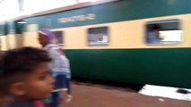 Lahore railway station Lahore Ki Sair Lahore railway station karakaram Express 42 DN Karachi to Lahore and Lahore to Karachi
