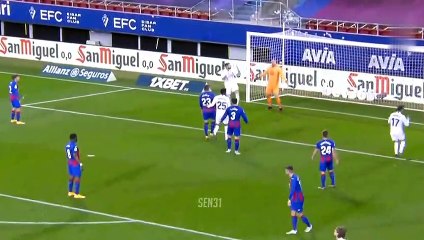 Funny Football Fails & Mistakes 2021