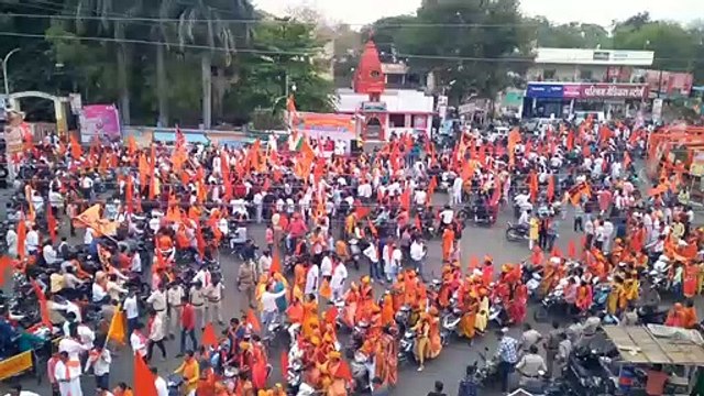 6 किमी का सफर, दो किमी लंबी कलश यात्रा, हजारों की संख्या में शामिल हुए भक्त