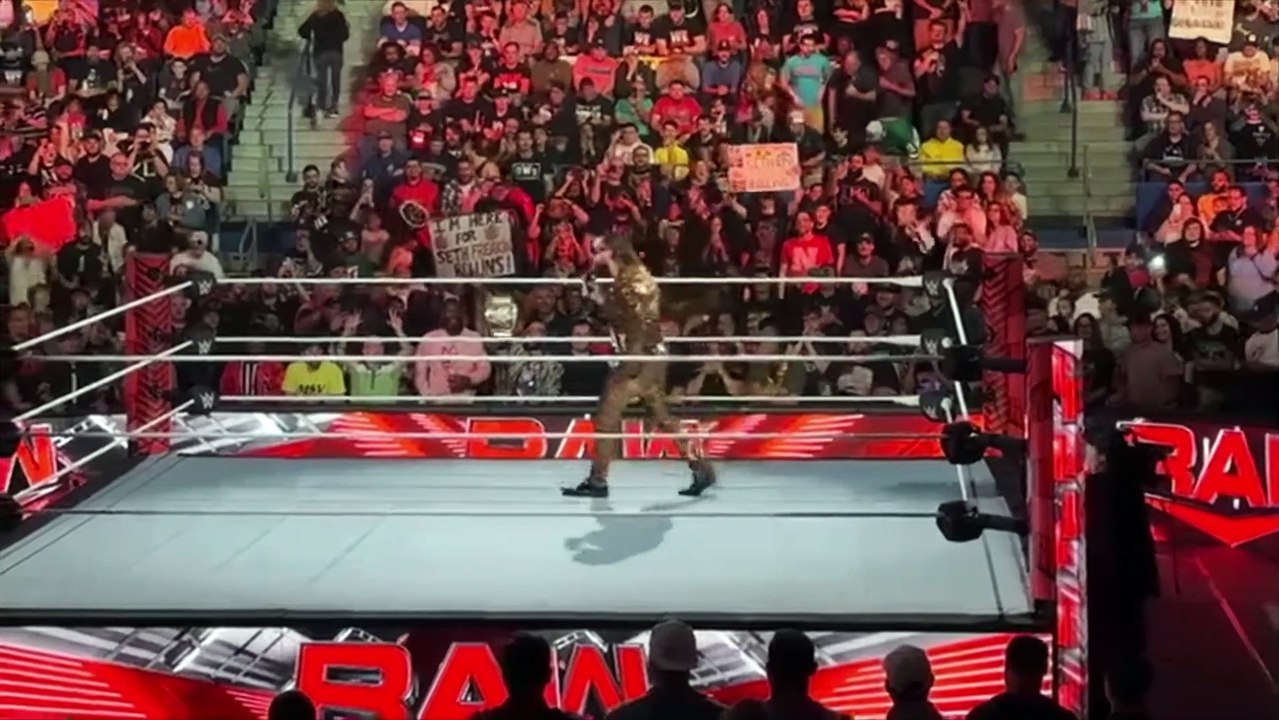 Seth Rollins welcomes everyone to ‘Monday Night Rollins’ - WWE Raw 6/5/23